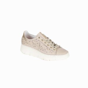 Fresh perforated chunky sneaker