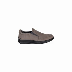Direct injection slip-on shoe made of nubuk