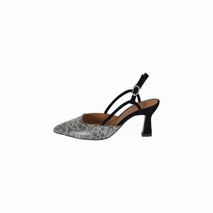 Mid-height heel slingback